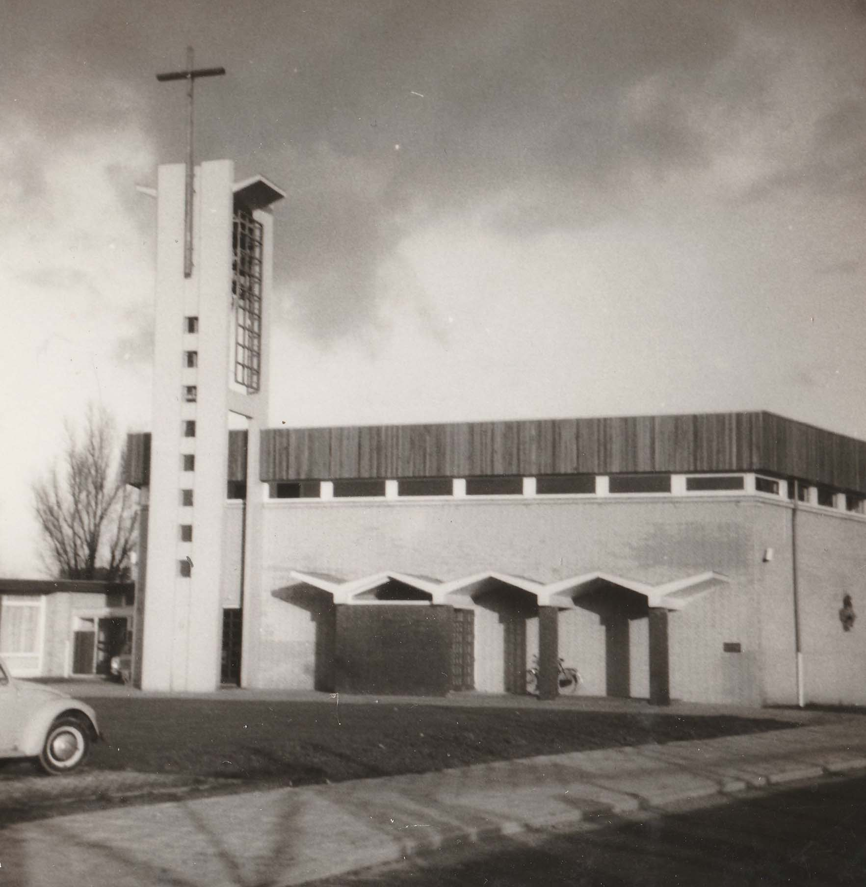 Een oude foto van de Martinuskerk